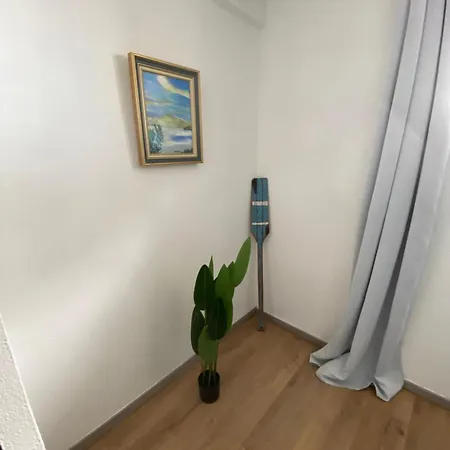 Un Cocon Face A La 公寓 圣特罗让莱班